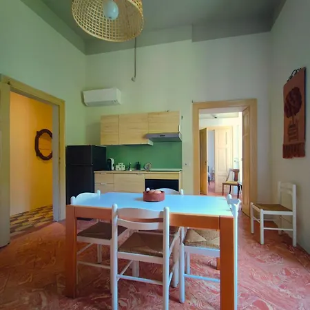 Camelia Riviera D'orta