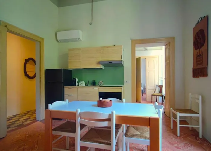 Camelia Riviera D'orta